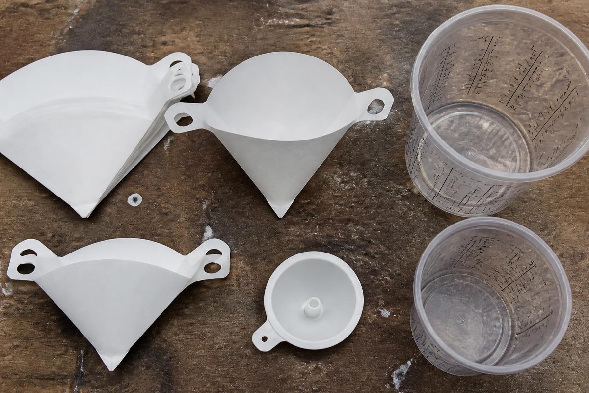 paint strainer cones and mixing cups for spray gun preparation